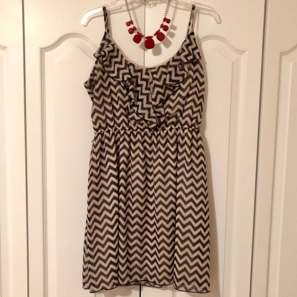 Cute Mini Dress, size XL - Picture 3 of 3